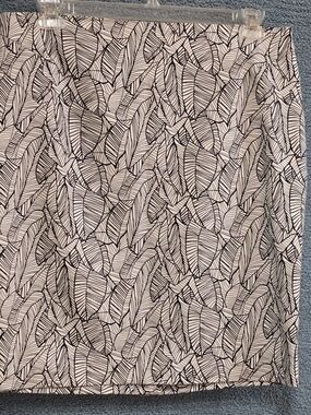Dalia White Skirt with Slit and Leaf pattern 14 NWT